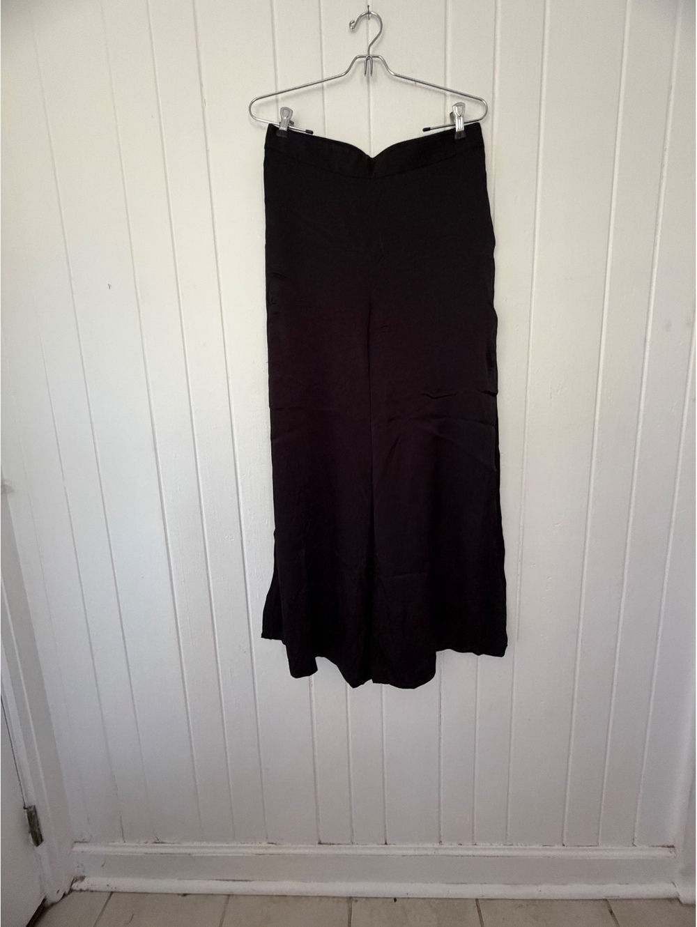 Express Satin Black Wide Leg Pants with Elastic Waistband and side Slits